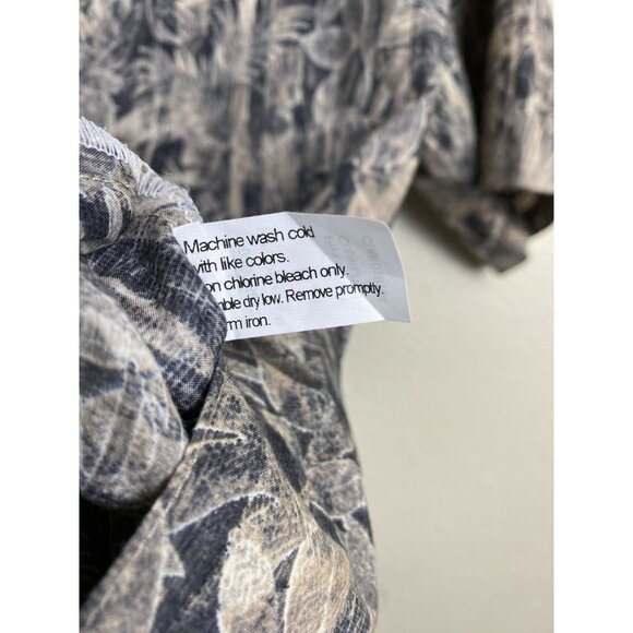 Tori Richard Hawaiian Button Down Shirt Men sz Large Floral Brown beach vacation - Picture 8 of 15